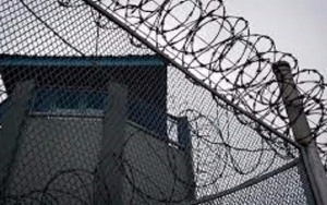 ايطاليا : اتهام 10حراس سجن بتعذيب تونسي