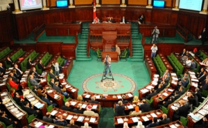 نحو تكوين جبهة برلمانية مشتركة بين نداء تونس والمشروع: تغييرات في سياسة التوافق، وإعادة الحسابات صلب مجلس نواب الشعب وهيئة الانتخابات