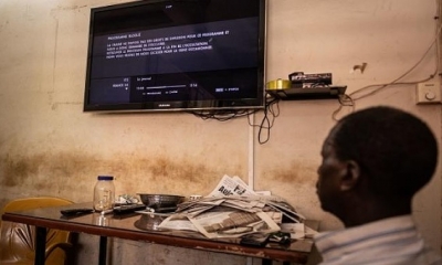 بوركينا فاسو تطرد مراسلتي صحيفتي "لوموند" و"ليبيراسيون" الفرنسيتين