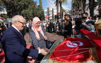 في الذكرى الستين لعيد الجمهورية: الاحتفالات الرسمية بين تعديد مكاسب الجمهورية الثانية، وانتظارات المرحلة القادمة