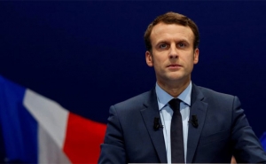 ماكرون يعتزم إعادة هيكلة «إسلام فرنسا»
