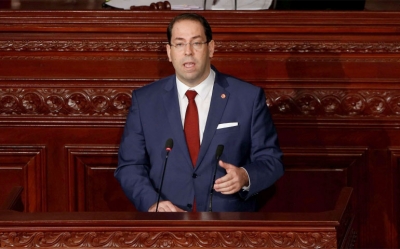 بعد كشف الشاهد لخطة حكومته لاصلاح المؤسسات العمومية:  اتحاد الشغل:التصعيد ...والأعراف: الكلمات لا تكفي