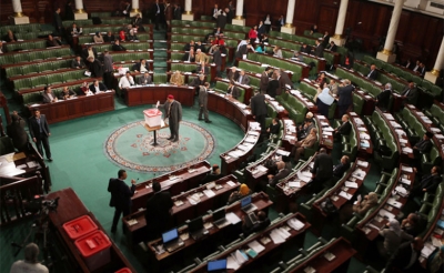 تحت قبة المجلس «أنا اليوم انتحاري وباش نقصفكم»:  نائب وأستاذ في القانون يتوعّد زملاءه باستعمال مصطلحات «إرهابية»