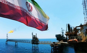 عقوبات أمريكا على النفط الإيراني تبدأ في 5 نوفمبر: الحصار الاقتصادي على طهران وتأثيراته الداخلية والخارجية