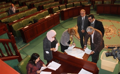 بعد طول انتظار عادت التوافقات: مجلس نواب الشعب ينتخب نبيل بفون رئيسا للهيئة العليا المستقلة للانتخابات ويجدد ثلث مجلسها