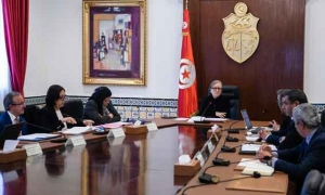 رئيسة الحكومة تشرف على جلسة عمل وزارية لمتابعة ملف العودة المدرسية