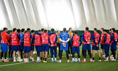 المنتخب الوطني وسط كم هائل من التغييرات النسور يواصلون التحضيرات واللموشي يضع آخر اللمسات