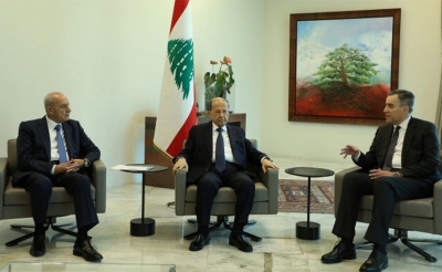 لبنان : تكليف مصطفى أديب بتشكيل الحكومة وماكرون يحمل حزمة الاشتراطات الفرنسية