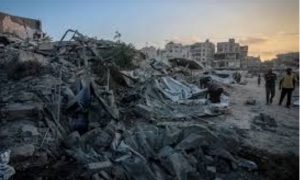 جيش الاحتلال ينسف مدرسة في حي الزيتون بمدينة غزة