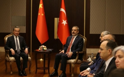 وزيرا خارجية تركيا والصين يبحثان الوضع في أوكرانيا