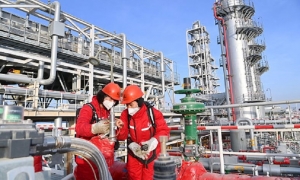 ارتفاع معدل الاستهلاك اليومي لمصافي النفط في الصين مع استئناف العمليات