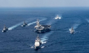 أسطول أمريكي ''ضخم" يتحرّك نحو إيران