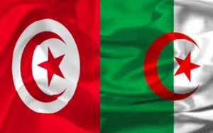 تعزيزات عسكريّة جزائريّة على الحدود التونسية