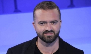 العثور على جثة الطبيب زكريا بوقرة داخل منزله