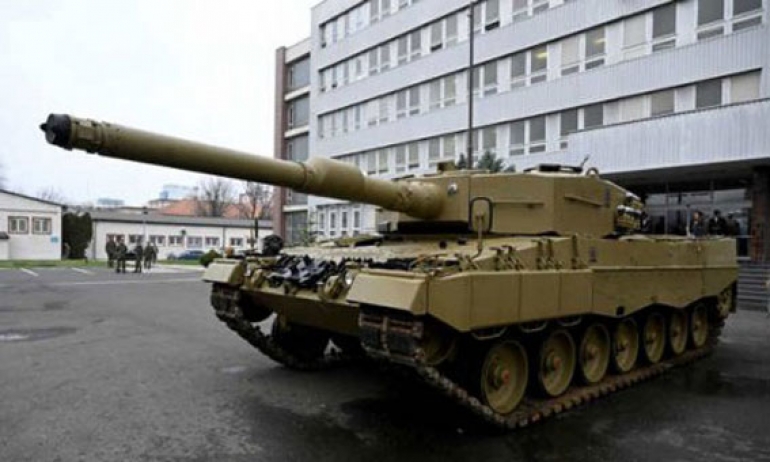 إسبانيا أيضا تعلن استعدادها لتسليم دبابات "ليوبارد" إلى أوكرانيا