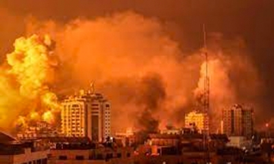 حماس: قطع الاتصالات وتصعيد قصف غزة ينذران بارتكاب "مجازر"