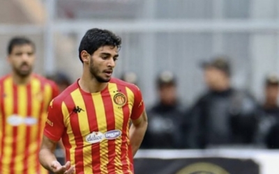 فانكوفر الكندي يعلن على تعاقده مع مالك المهري