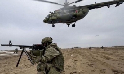 أوكرانيا: مخربون دمروا طائرتين ومروحية بمطار عسكري في روسيا