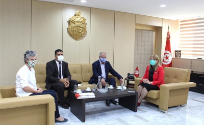 وزيرة العدل تستقبل وفدا عن المنظمة العالمية لمناهضة التعذيب بتونس
