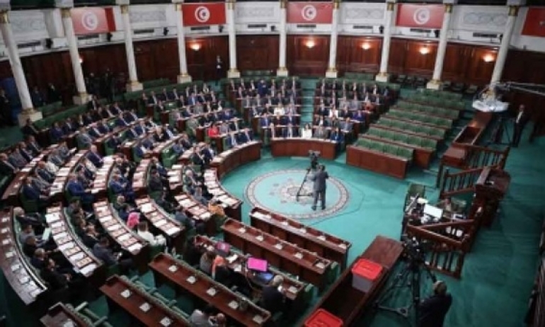البرلمان يشرع في انتخاب اللّجان القارة