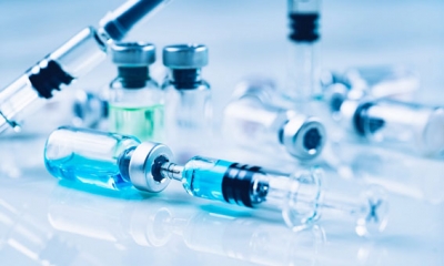 الوزير: تونس تعمل على بناء شراكات دولية لإنتاج الأدوية البيولوجيّة واللّقاحات