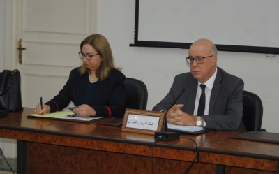 خلال جلسة استماع عقدتها لجنة المالية والتخطيط والتنمية: محافظ البنك المركزي يعتبر اضافة مقترح لمشروع قانون التمويل التشاركي بخصوص اعتماد الهبات كصنف من التمويل ايجابيا