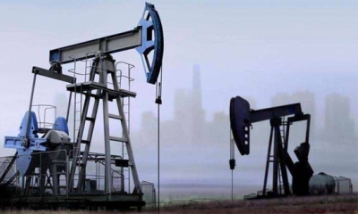 النفط يتراجع وسط غموض بشأن التوقعات الاقتصادية العالمية
