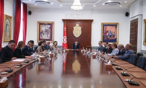 بودن توصي بالاسراع في بلورة التصوّر الأمثل للرفع من آداء شركة &#039;سنيب لابراس&#039; مع تشريك كل الأطراف
