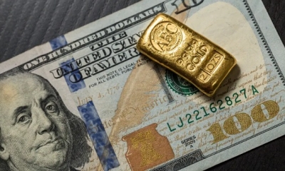 الذهب يرتفع وسط تراجع الدولار الأمريكي