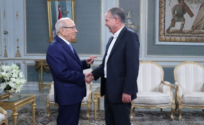 بالتزامن مع لقاء الطبوبي برئيس الجمهورية:  توجيه برقية إضراب 22 نوفمبر إلى الرئاسات الثلاث  و24 وزيرا.. وغدا اجتماع لمجمع الوظيفة العمومية