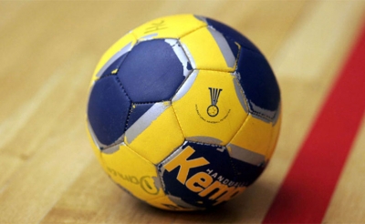 كرة اليد:  البطولة العربية للأندية الفائزة بالكأس ساقية الزيت في المجموعة الثانية وجمّال في الأولى