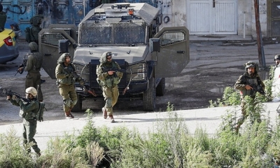 جيش الاحتلال  الإسرائيلي يقتحم مدنا ومخيمات ويفجر منزلا في الضفة