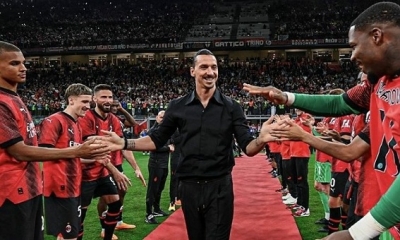 زلاتان ايبراهيموفيتش يعتزل كرة القدم