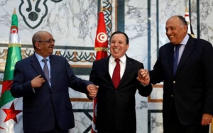 التوقيع على بيان تونس الوزاري بشأن ليبيا:  خارطة طريق لدعم التسوية السياسية في ليبيا ورفض الحل العسكري