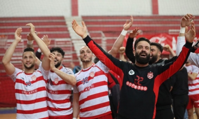 بطولة الأكابر (32-33): الإفريقي يفوز بالدربي ويتوج باللقب 13 في تاريخه