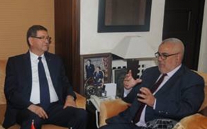 في ختام زيارته للمملكة المغربية: رئيس الحكومة يطّلع على مكونات مشروع ميناء طنجة المتوسط