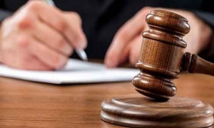مطلبا الافراج والكشف عن هوية الشاهد في ملف التآمر على امن الدولة   هذا موعد البت فيهما من قبل دائرة الاتهام