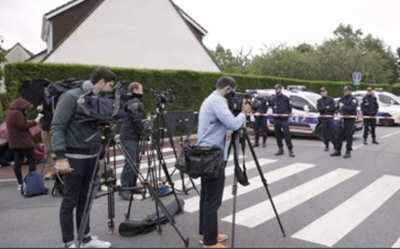 الإرهاب الداعشي يضرب فرنسا من جديد:  طعن ضابط شرطة وزوجته جنوب باريس