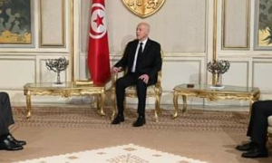 قيس سعيّد: تونس تعجّ بالخيرات والكفاءات ولن تقبل بأي إملاء من الخارج