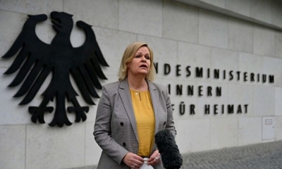 وزيرة الداخلية الألمانية تؤجل حملتها الانتخابية