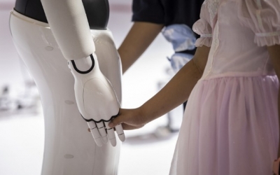 الصين تهدف لصنع روبوتات شبه بشرية بحلول 2025