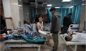 غزة: مئات المرضى بالمستشفيات بلا علاج بسبب الحظر الإسرائيلي