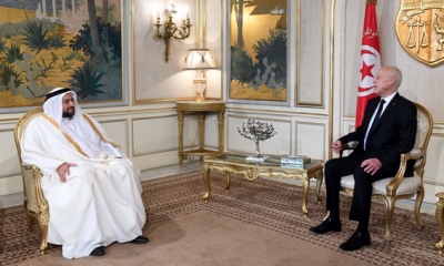 سعيد يتسلم رسالة شفوية من أمير دولة قطر