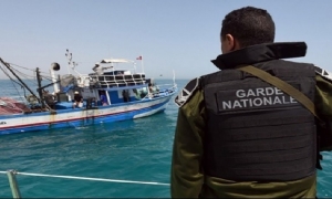 بنزرت : الاحتفاظ بــ 35 شخصا حاولوا إجتياز الحدود البحرية خلسة