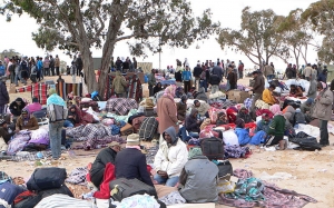 اللجوء في تونس ورحلة البحث عن ملاذ آمن:  من حرب الحياة على الأرض إلى حرب الحياة في البحر