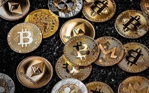 العملات الرقمية تشهد ارتفاعا طفيفا في  تعاملات أمس