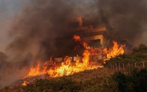 دول الاتحاد الأوروبي ترسل مساعدات لإخماد الحرائق في اليونان