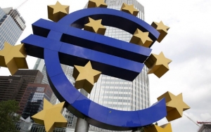 انتعاش اقتصادي طفيف في منطقة اليورو في الفصل الثاني وتواصل تباطؤ التضخم