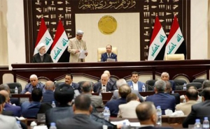 وسط مشاورات صعبة :  العراق ينتخب رئيسا للبرلمان كأول خطوة في مسار تشكيل الحكومة 