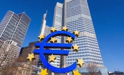 توقعات باستمرار الأوضاع المالية المشددة في الولايات المتحدة  ومنطقة اليورو